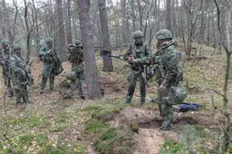 Sybren (23) volgt als student de opleiding tot militair: ‘Iemand moet het doen’