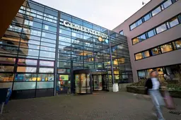 Kantonrechter onder de indruk van ex-werknemer Martine (39) in rechtszaak tegen gemeente Leeuwarden: ‘Niet vaak gezien’
