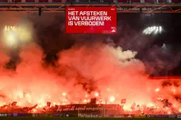 Ajax krijgt boete van 15.000 euro voor vuurwerk tijdens wedstrijd tegen SC Heerenveen