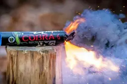 Zo makkelijk koop je verboden vuurwerk in Tsjechië: ‘Binnen tien minuten een halve kilo explosieven in onze jaszak’ | podcast Radio Ramkraak