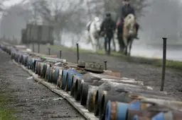 Wat weegt zwaarder: paardenleed of carbidschieten? De rechter verbiedt carbid niet