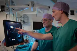 UMCG scant als eerste in Nederland nog tijdens operatie snijvlak op kankercellen
