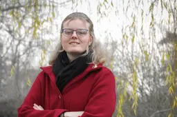 Fries-Canadese Fetsje (27) maakt makkelijker contact met nieuwkomers dan met Friezen. ‘Mensen hebben al hun vaste vriendenkring’