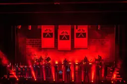 Verbinding tijdens Live yn Drachten: The Wall, Studio Hartslag en Winter Wonderland