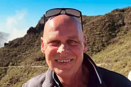 Elke dag telde voor twee voor Thierry (58), de zingende kroegbaas uit Sneek