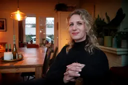 Zelfs memmetaalpraters worstelen met het Fries in de politiek. ‘Hâld no op mei dat provinsjehûsfrysk!’
