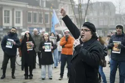 ‘Democracy for Iran' galmt ook over Zaailand in Leeuwarden