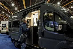 Kleine campings, caravans en groot comfort: dit is populair bij kampeerwalhalla Caravana in Leeuwarden