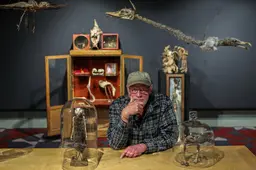 Bijzondere kadaverkunst in museum Bolsward: ‘Ik jou it deade spul in nije betsjutting’