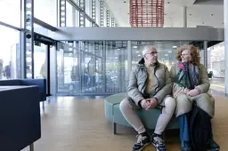 Eigen risico stijgt met 75 euro. Antje uit Leeuwarden: ‘Hoe moeten mensen die minder hebben dit nu weer betalen?’