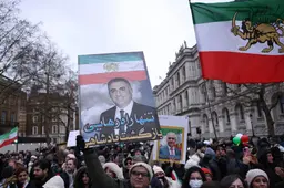 Waarom Iraniërs om de ‘Shah’ roepen | opinie
