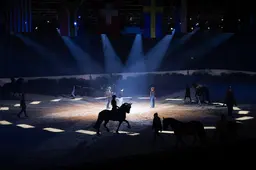 Spektakelshow ‘It Hynder fan Harich’ is als ‘The Passion’, maar dan met 70 Friese paarden