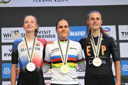 Voorbeschouwing WK veldrijden 2026 - beloften vrouwen | Bentveld treft nummers 1 en 2 van weg-WK in Rwanda