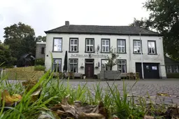 Plan voor woningen boven dorpscafé Jorwert: bovenzaal wordt nauwelijks gebruikt, liever beneden meer ruimte