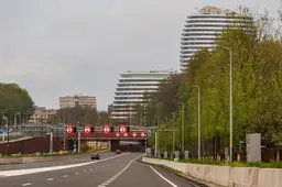 Belastinginspecteur Noord-Nederland vist bij schenking van 7,8 miljoen euro achter het net