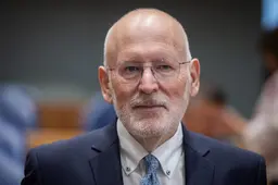 Man (29) uit Leeuwarden bedreigt Frans Timmermans in Telegramgroep. ‘Kogel komt altijd van links, waarom dit keer niet van rechts?’