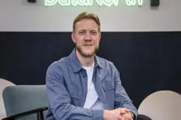 Expert Menno uit Groningen adviseert over AI. ‘Daar waar je veel tijd besteed aan terugkerende handelingen; dáár moet je zijn’