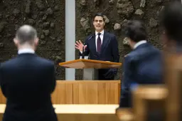 Links en rechts kritiek op akkoord van D66, VVD en CDA, maar nieuwe Haagse verhoudingen voelen ook nog wat onwennig