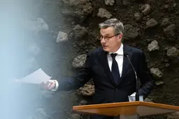 Mooie woorden over het Fries, maar weinig daden van minister Frank Rijkaart