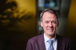 Waarom Tijs van den Brink de journalistiek verwisselde voor de politiek: ‘Ik dacht dat ik de wereld kon veranderen’