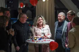 Moe van het swipen op Tinder? Wij gingen naar een singlesborrel in Leeuwarden