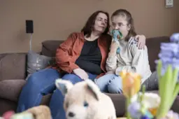Anneke uit Surhuisterveen is klaar met leerlingenvervoer Achtkarspelen, het piept en kraakt