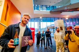 Zelf komt Cambuur-speler Jort (30) uit Brabant: ‘Maar bij ons in de kleedkamer hoor je ook Fries en Stadsfries’