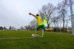 Zege dankzij bliksemstart en hoofdrol jonge doelman Frisia