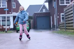 Terwijl het noorden op straat schaatst, zit het zuiden buiten in de zon. Hoe kan dat?