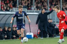 Arjen van der Heide speelt sinds kort op het hoogste niveau van Portugal, maar volgt SC Heerenveen nog altijd op de voet