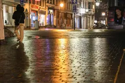 IJzel trekt vanuit het zuiden over Friesland. ‘De redens kinne yn it fet bliuwe’