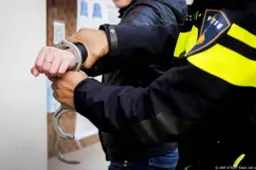 Familie tussen Syrische families escaleert: vader (48) en zoon (20) veroordeeld voor geweld bij woning in Franeker