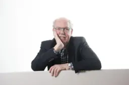 Wat grutter mienskip, wat lytser de ‘macht’ fan it Frysk en wat dreger de striid | column Pieter de Groot