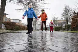 Van koud naar warm: februari begon winters en met ijzel, maar eindigde in lentesferen