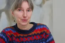 Het kunstzinnige tegengeluid van Marije Bouman in boek en Museum Belvédère. ‘Al die prikkels gaan met mensen aan de haal. Dat is niet vol te houden’