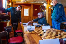 Tallships in Franeker vormen deze week het decor van een prestigieus damtoernooi: ‘Hartstikke moai’