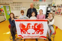 Waar ze in Weststellingwerf geen Fries krijgen op school, moet dat in Ooststellingwerf straks wel. ‘Wat is Stellingwerfs?’