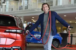 De prijs voor benzine en diesel blijft stijgen. Neemt de vraag naar elektrische auto’s toe?