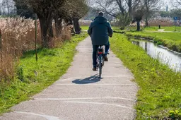 Frisse en regenachtige ochtend, maar zonnestralen nemen ’s middags de overhand