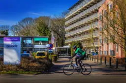 Huurders klagen over onderhoud in leeglopend Herema State in Heerenveen: ‘Ze zijn ons liever kwijt dan rijk’