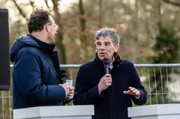 Eerste paal voor nieuw Hotel Gaasterland in Rijs geslagen. Wat zijn de plannen van Fletcher in Friesland?
