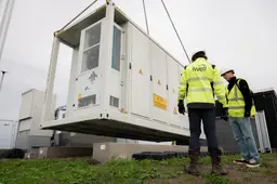 Waarom nu de ene na de andere grote batterij wordt aangesloten