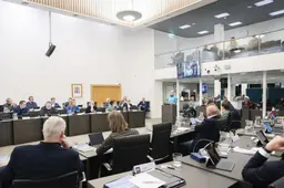 Ook al wordt het ‘bijbaantje’ zwaarder en uitdagender, raadsleden laten zich niet stoppen