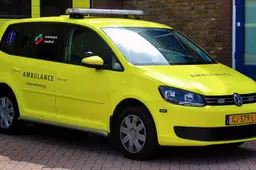 LIVE | Man (22) uit Groningen doet zich voor als ambulancebroeder tijdens Sneekweek. Volg de rechtszaak hier