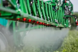 Akkerbouwers in de fout met bestrijdingsmiddelen, ook in Noordwesthoek