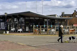 Hoe de overname van een lunchroom in Harlingen verandert in een juridische soap: ‘Het is een nachtmerrie’