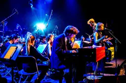 Fenix-festival: Fries poptalent in ontwikkeling. Een orkest in Disney-sferen, chaos in het Stellingwerfs en gefluister in het Fries