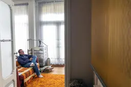 Slow Art in Joure: als je langer naar een schilderij kijkt, liefst op sokken, dan kunnen er nog gekke dingen gebeuren