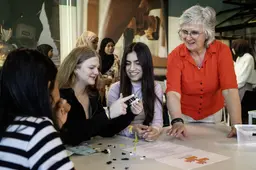 Zo probeert Firda tijdens ‘Girls Day’ jonge meiden te enthousiasmeren voor werk in de techniek
