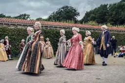 Baljurken, scones en BookTok: waarom jongeren weer klassiekers lezen. ‘Ik haal er als les voor mezelf uit: blijf je eigen pad volgen’